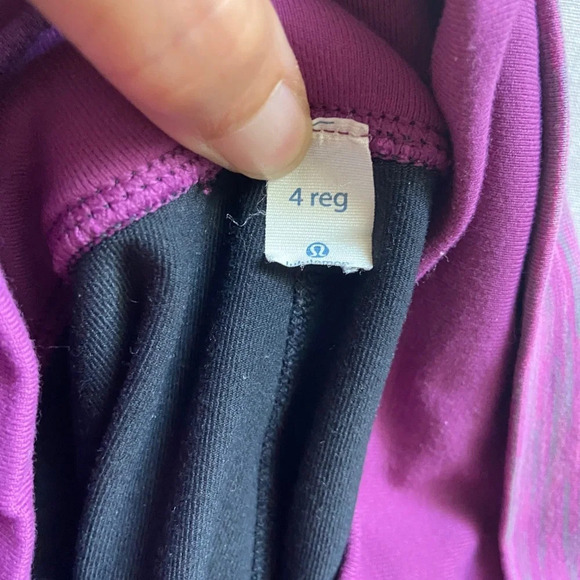 Lululemon Athletica straight leg cropped workout yoga pants SZ 4 - Picture 6 of 11